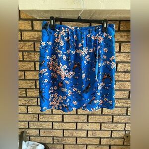 ‎Cute floral skirt